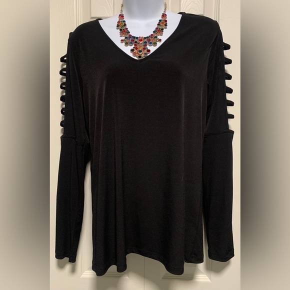Michael Kors Open Arm Black V-Neck Top - Picture 1 of 6